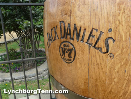 jack-daniels-barrel
